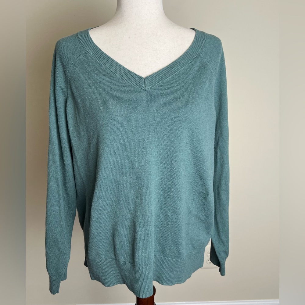 Lucky Brand XL Soft Knit V-Neck Sweater